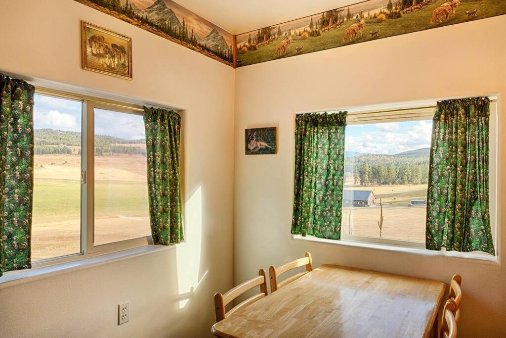 Wilderness Cabin - Eden Valley 오로빌 외부 사진